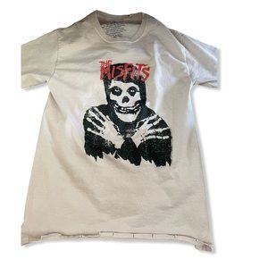 vintage torn misfits shirt from urban outfitters!